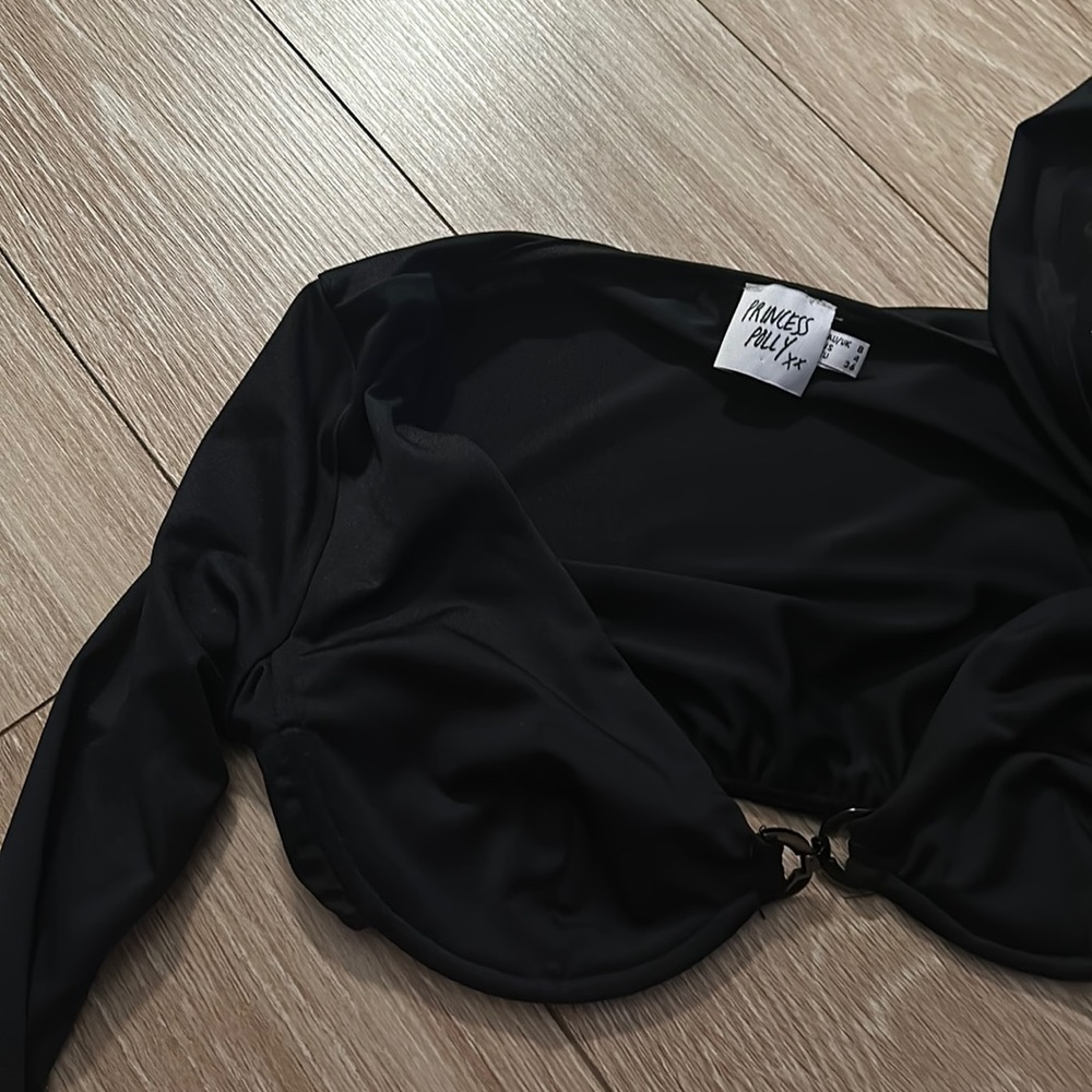 Princess Polly crop